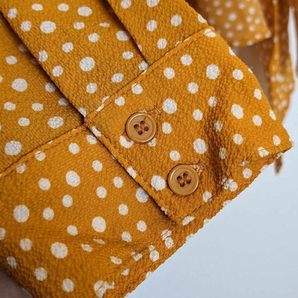 Forever 21 - Mustard yellow polka dot tie front blouse - L - Picture 5 of 5